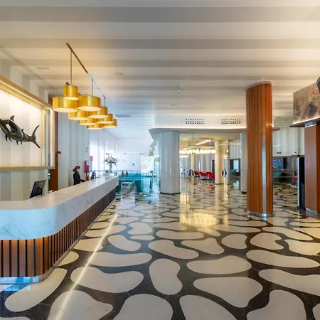 Hotel Medplaya Pez Espada 4*